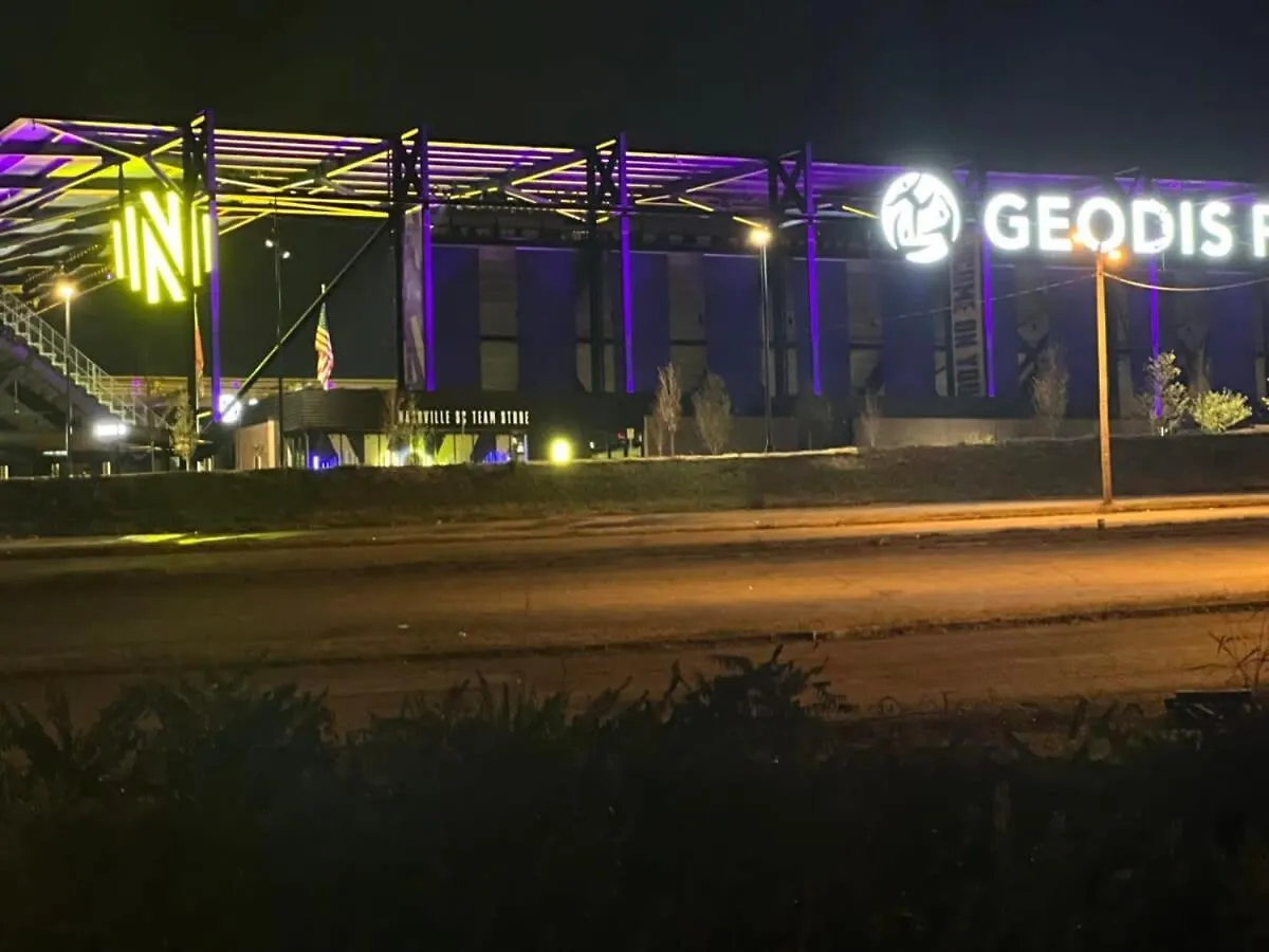 2 5 Miles To Dwntn Rec Room Geodis Right Behind ナッシュビル 米国